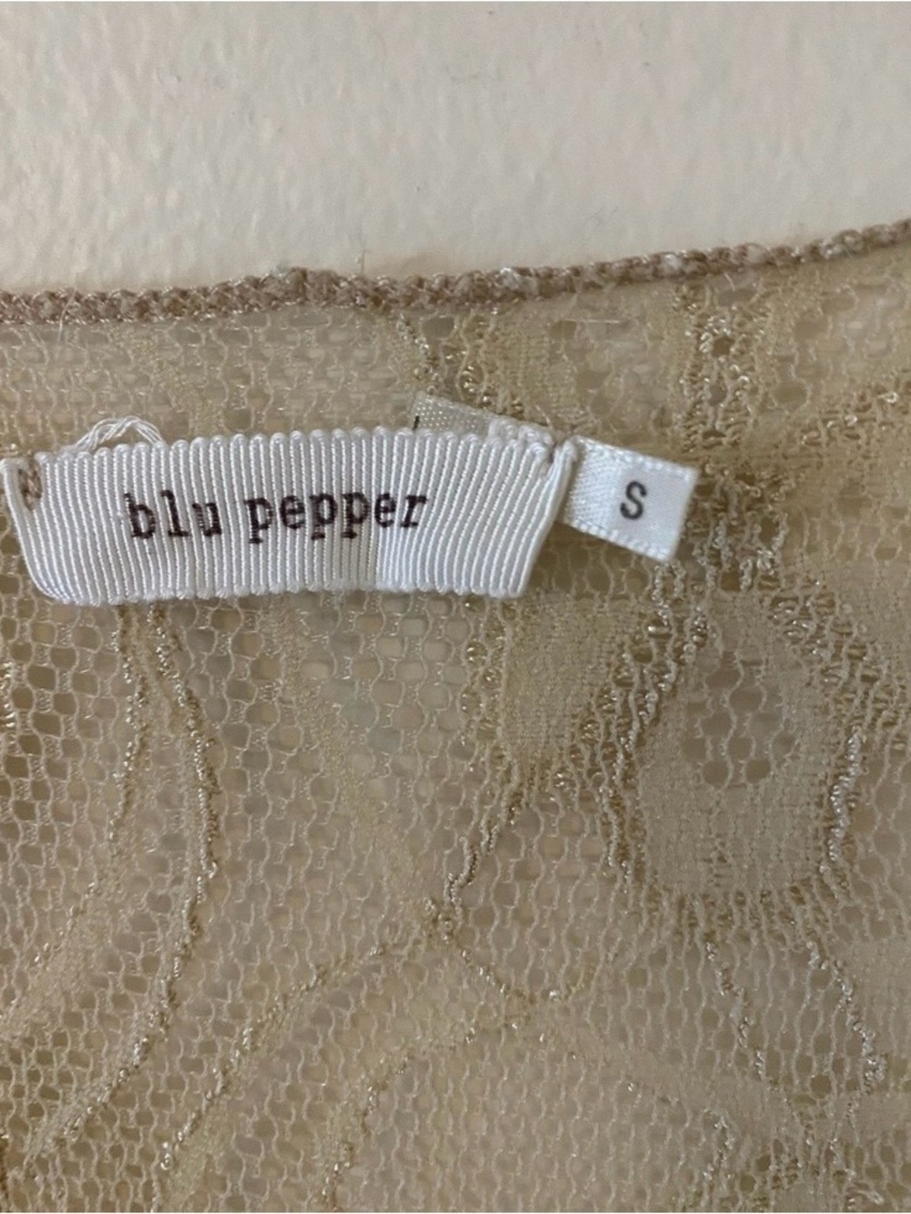 Blu Pepper Sheer Floral Lace Kimono Cardigan oversized in Beige - Picture 3 of 8